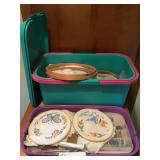 EMBROIDERY HOOPS, THREAD, CASE EMBROIDERY HOOPS, THREAD, CASE