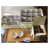 7 NARUMI TEA CUPS, GOLD RIMMED GLASSES 16 7 NARUMI TEA CUPS, GOLD RIMMED GLASSES 16