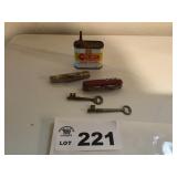 GREASE CAN, POCKET KNIVES, SKELETON KEYS GREASE CAN, POCKET KNIVES, SKELETON KEYS