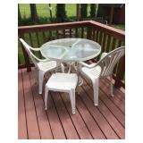 PLASTIC PATIO TABLE 2 CHAIRS, SMALL TABLE, PLASTIC PATIO TABLE 2 CHAIRS, SMALL TABLE,
