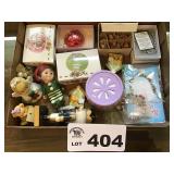 CHARMS, BRACELETS, FIGURINES CHARMS, BRACELETS, FIGURINES