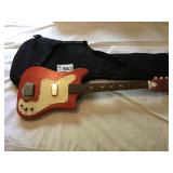 TRUE TONE GUITAR, CASE (no strings) TRUE TONE GUITAR, CASE (no strings)