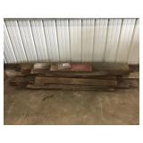 PILE OF BARN WOOD PILE OF BARN WOOD
