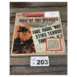 ORSON WELLS ' WAR OF THE WORLDS' RECORD ALBUM ORSON WELLS ' WAR OF THE WORLDS' RECORD ALBUM