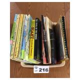 CHILDRENS BOOKS AND OTHERS CHILDRENS BOOKS AND OTHERS