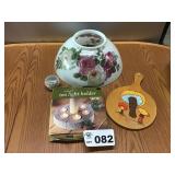 CUTTING BOARD, LAMP SHADE, TEA LIGHTS CUTTING BOARD, LAMP SHADE, TEA LIGHTS