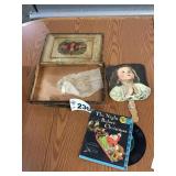 DAMAGED WOODEN BOX, OLD RECORD, ADVERTISING FAN DAMAGED WOODEN BOX, OLD RECORD, ADVERTISING FAN