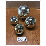 MERCURY GLASS DECOR BALLS MERCURY GLASS DECOR BALLS