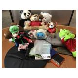 STUFFED ANIMALS, PURSE, WALLET, WITCH HAT STUFFED ANIMALS, PURSE, WALLET, WITCH HAT