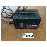 SOLAR BATTERY CHARGER SOLAR BATTERY CHARGER