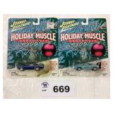 JOHNNY LIGHTNING 2001 HOLIDAY MUSCLE ORNAMENT