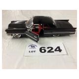 JADA CADILLAC 1/24 SCALE DIE CAST