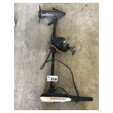 12 volt MINNKOTA TROLLING MOTOR