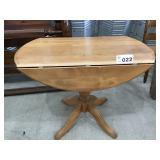 DROP LEAF PEDESTAL TABLE