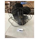 R & M OSCILLATING FAN