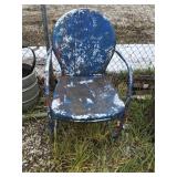 METAL LAWN CHAIR
