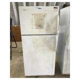 MAGIC CHEF REFRIGERATOR