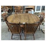 OAK PEDESTAL KITCHEN TABLE, 6 CHAIRS