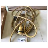 220 EXTENSION CORD