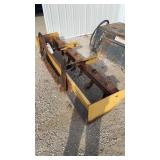 8ft BOX BLADE WITH QUICK ATTACH PLATE