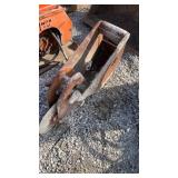 ASPHALT CUTTER AND 12" BUCKET