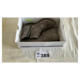 WOMENS BOOTS 7 med