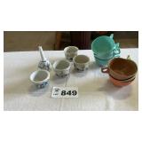 SAUKI CUPS, FUNNEL, MELMAC CUPS