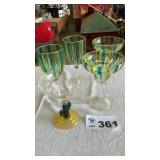 PLASTIC DRINK GLASSES