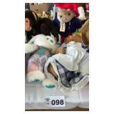 STUFFED BEARS AND ANIMALS