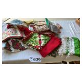 POT HOLDERS,PLACEMATS,TABLE CLOTHS
