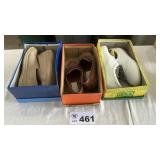 WOMENS SHOES 3 pr SZ 6-6.5