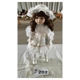 BRINNS DOLL W STAND