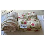2 COMFORTERS