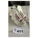 PR MOCCASINS SZ 6.5