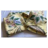 VINTAGE DRAPES. 4