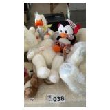 STUFFED BEARS AND ANIMALS