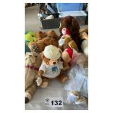 STUFFED BEARS AND ANIMALS