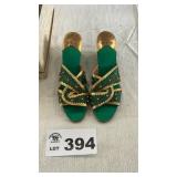 CHINESE SHOES SZ 4.5