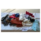 GLOVES, MITTENS