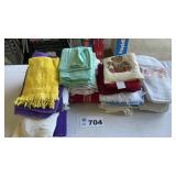 HAND TOWELS