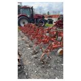 CASE 100 CULTIVATOR