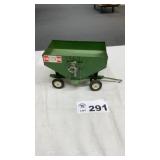 GRAVITY BED WAGON, 1/16 SCALE