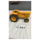 JOHN DEERE INDUSTRIAL 5010 TRACTOR, 1/16 SCALE