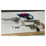 TOY PISTOLS