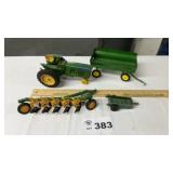 JOHN DEERE TRACTOR, WAGON, MANURE SPREADER, 5