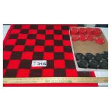LARGE CHECKERS GAME