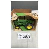 JOHN DEERE MODEL M TRACTOR, 1/16 SCALE