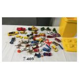 TOY CARS AND OTHERS IN PLASTIC BUCKET
