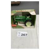 OLIVER 1555 DIESEL TRACTOR , 1/16 SCALE