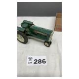 OLIVER 1800 TRACTOR, 1/16 SCALE